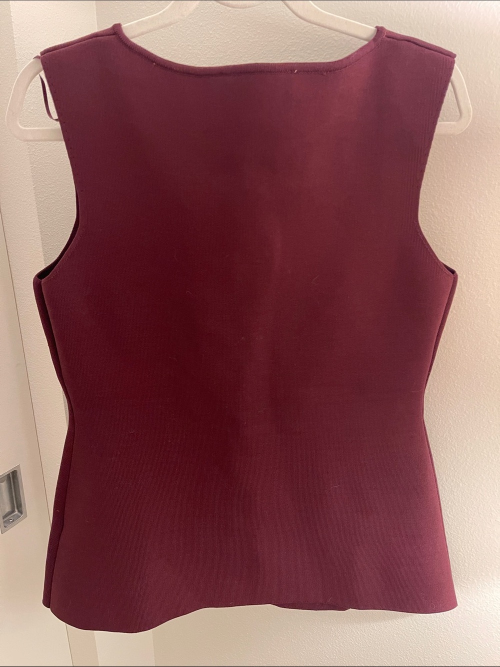 Zara Women's Sleeveless Wine Button-Front Tank - Picture 2 of 4